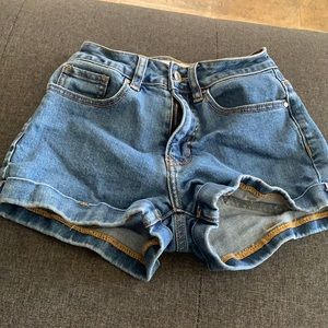 Pacsun mom short  22